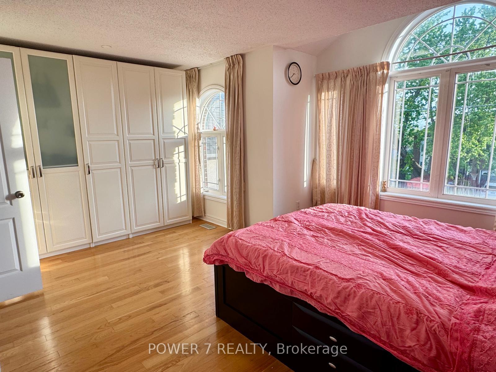 Photo 16 of 85B Maybourne Avenue, Scarborough, Clairlea-Birchmount — HOMEH