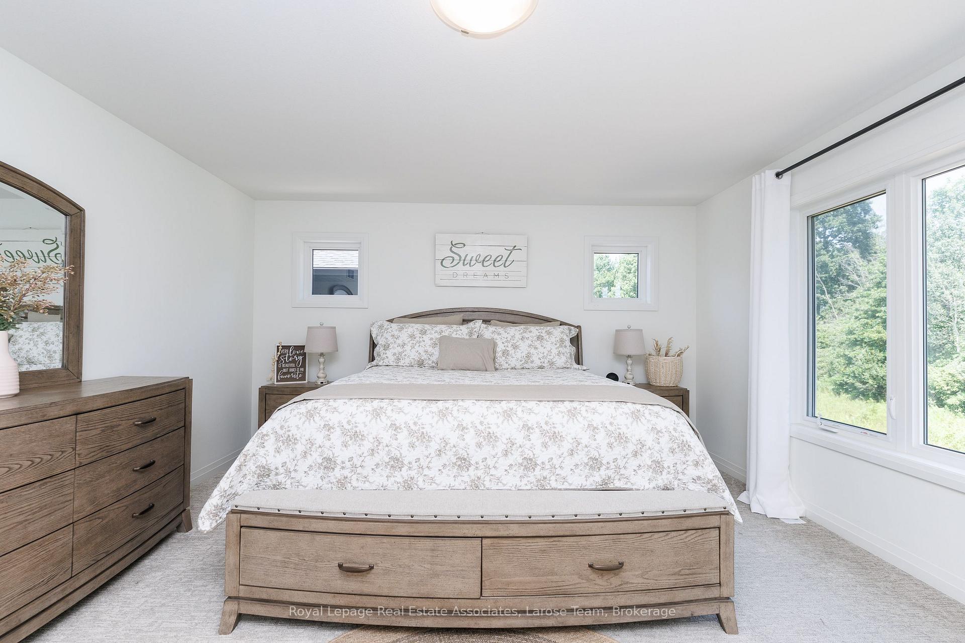 Photo 21 of Unit Upper, 31 Willson Drive, Thorold, Hurricane/Merrittville — HOMEH