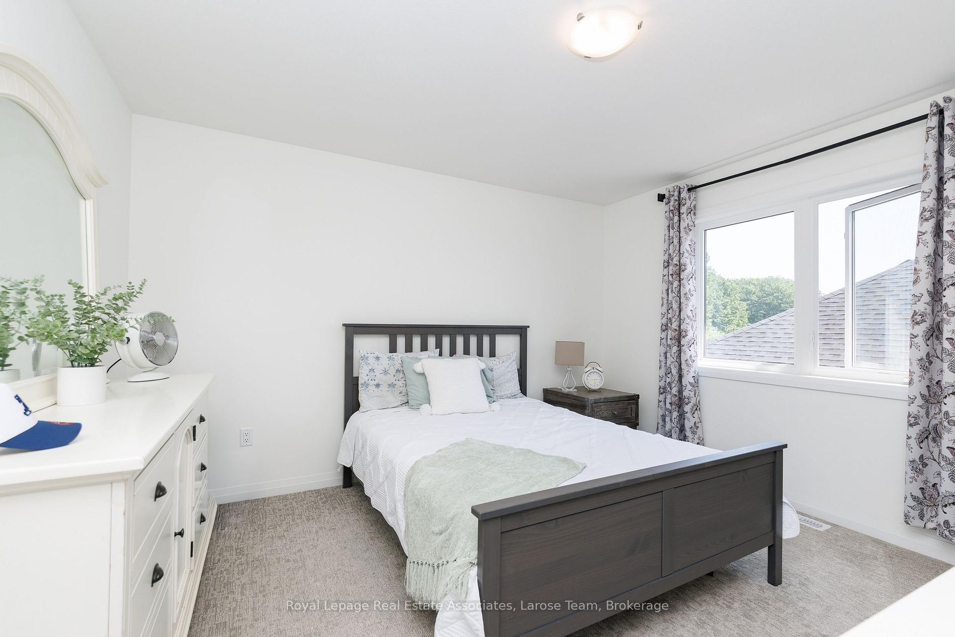 Photo 25 of Unit Upper, 31 Willson Drive, Thorold, Hurricane/Merrittville — HOMEH
