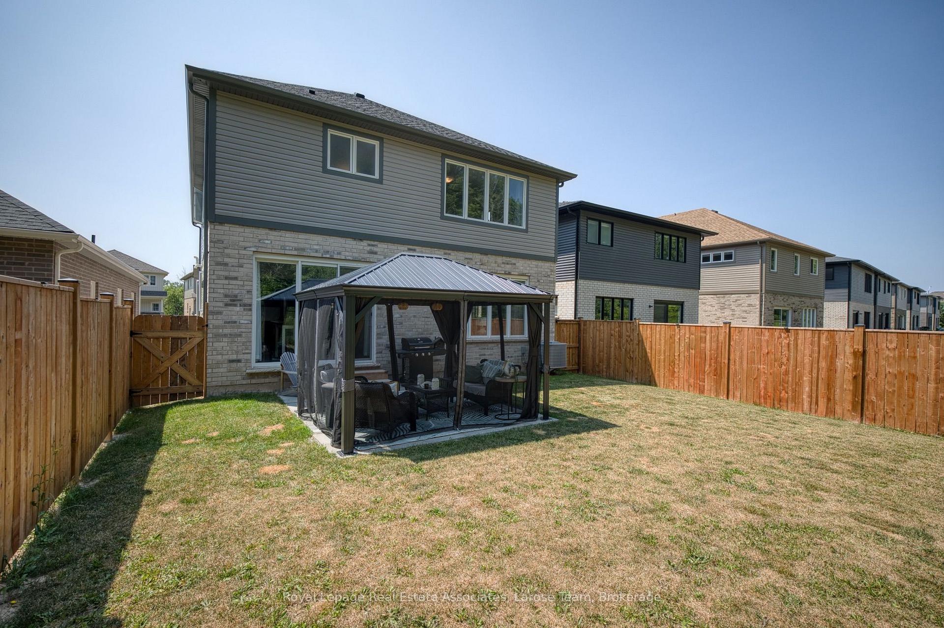 Photo 34 of Unit Upper, 31 Willson Drive, Thorold, Hurricane/Merrittville — HOMEH