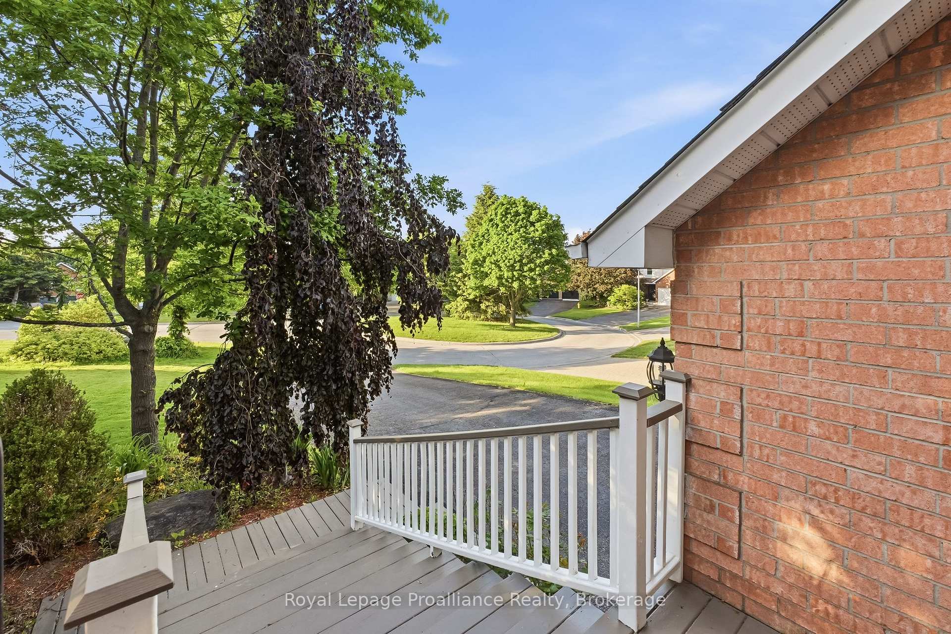 Photo 37 of 11 Gibson Place, Port Hope — HOMEH