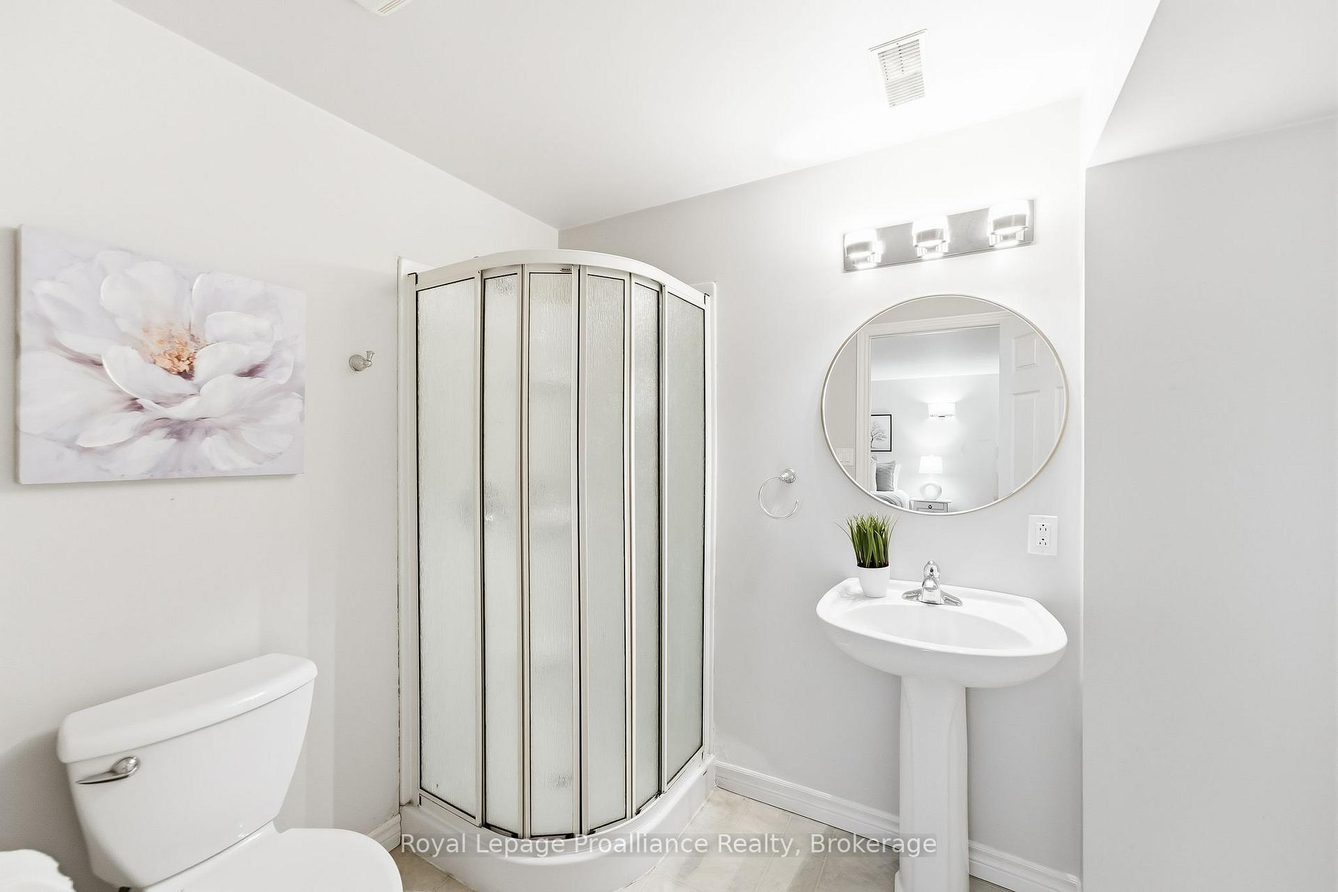 Photo 49 of 11 Gibson Place, Port Hope — HOMEH