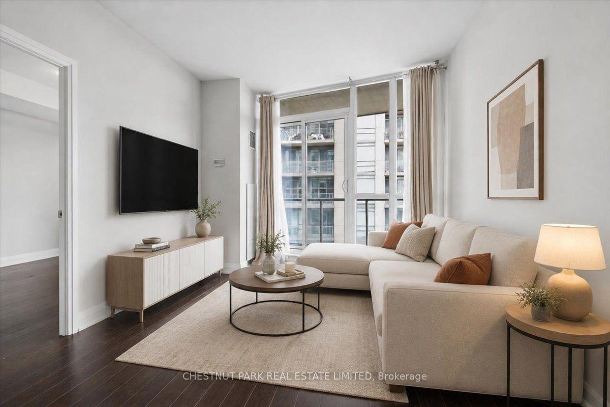 Photo 6 of Unit 1706, 530 St Clair Avenue W, Toronto, Humewood-Cedarvale — HOMEH