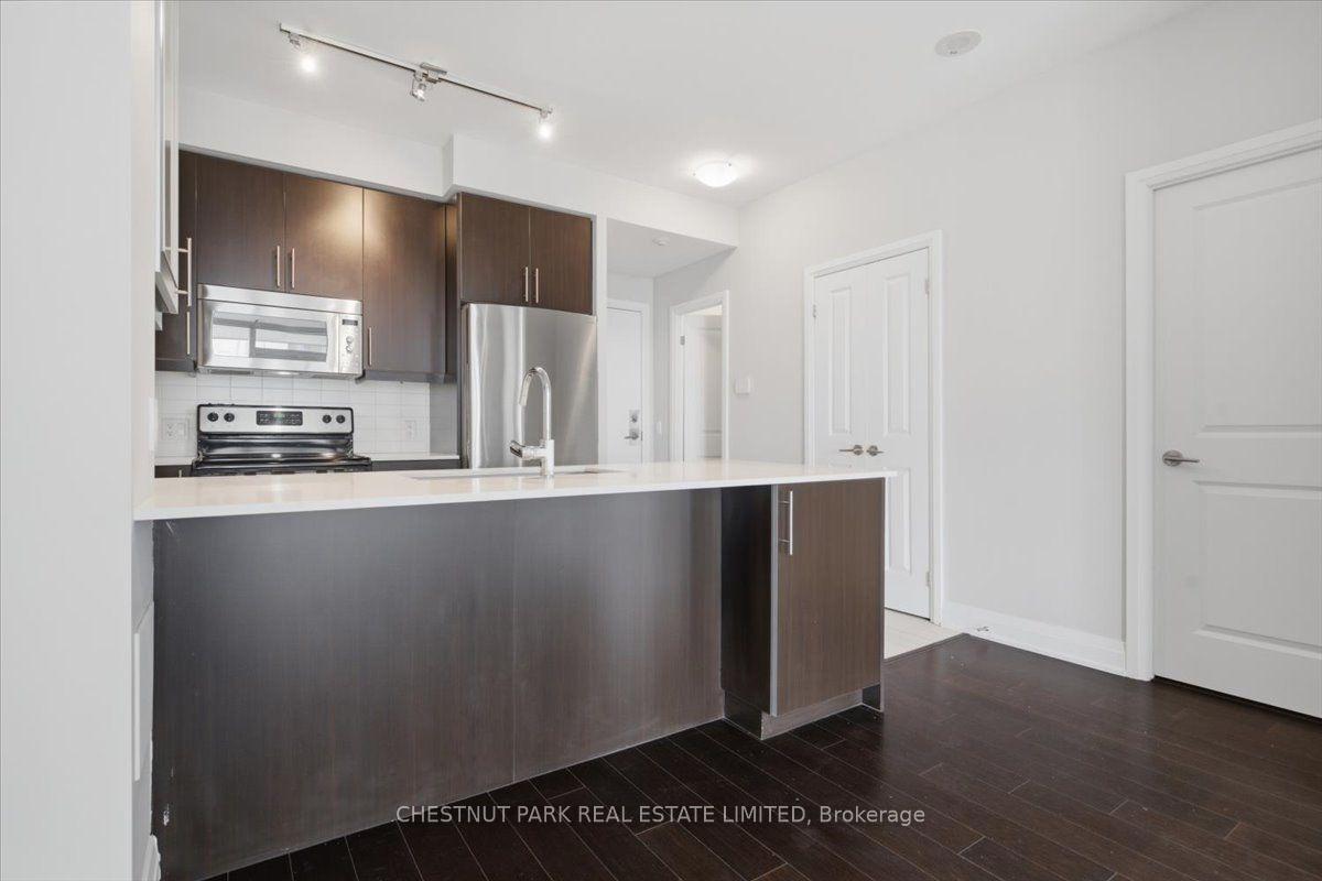 Photo 13 of Unit 1706, 530 St Clair Avenue W, Toronto, Humewood-Cedarvale — HOMEH