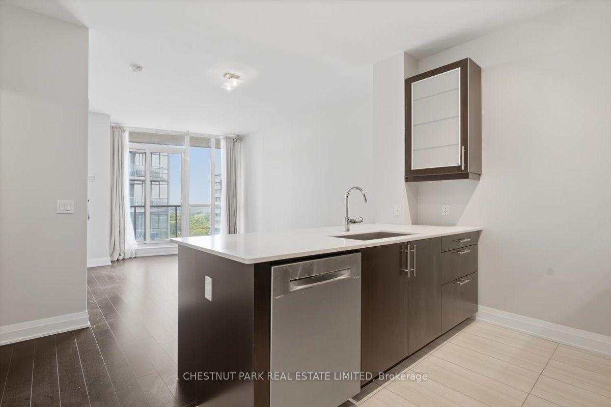 Photo 16 of Unit 1706, 530 St Clair Avenue W, Toronto, Humewood-Cedarvale — HOMEH
