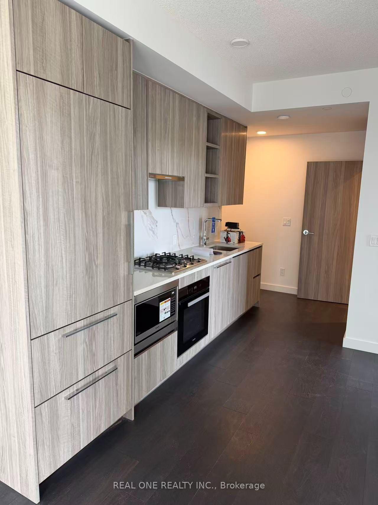 Photo 10 of Unit 2111, 75 Billes Heights, North York, Bayview Village — HOMEH