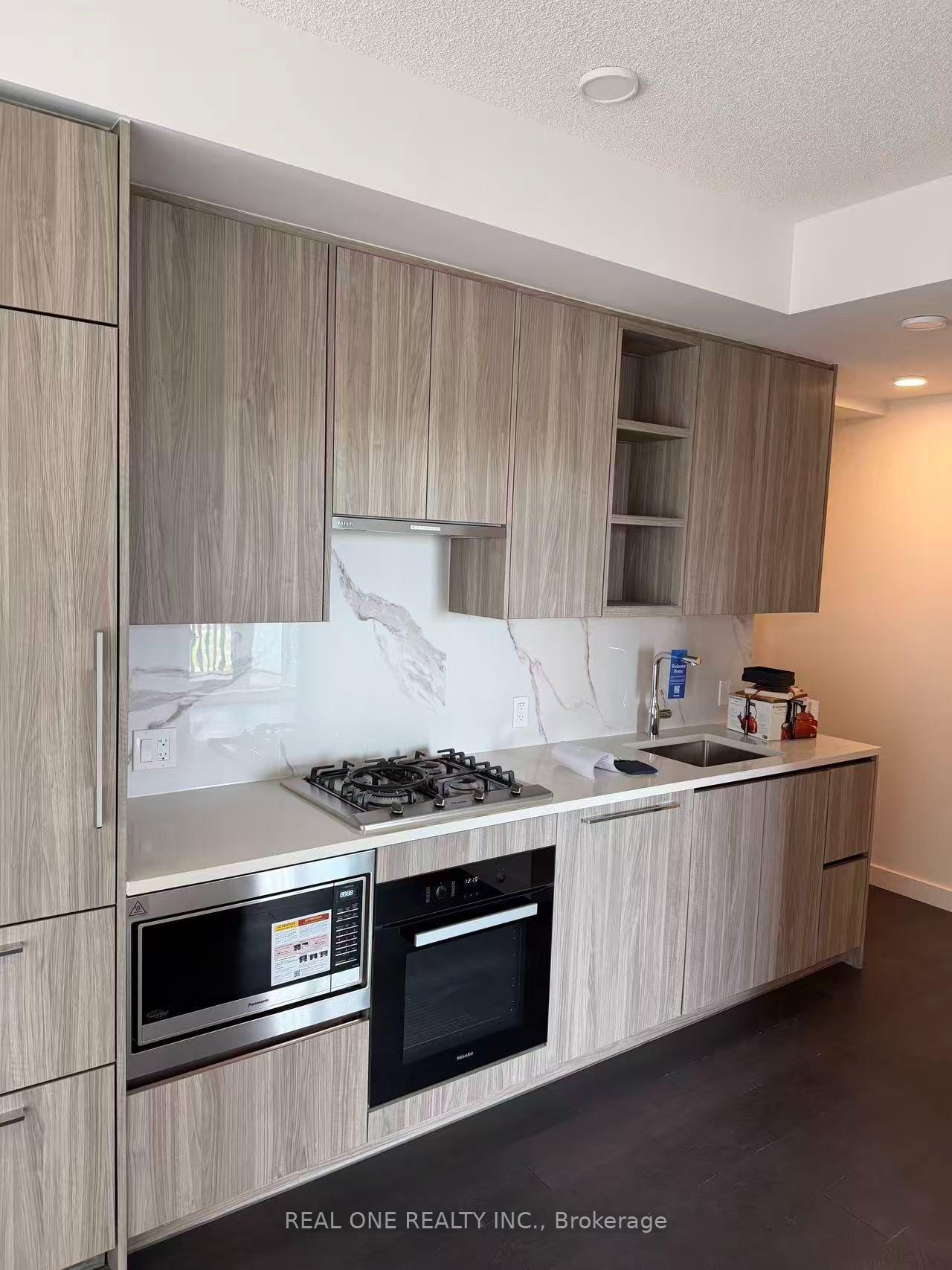 Photo 11 of Unit 2111, 75 Billes Heights, North York, Bayview Village — HOMEH