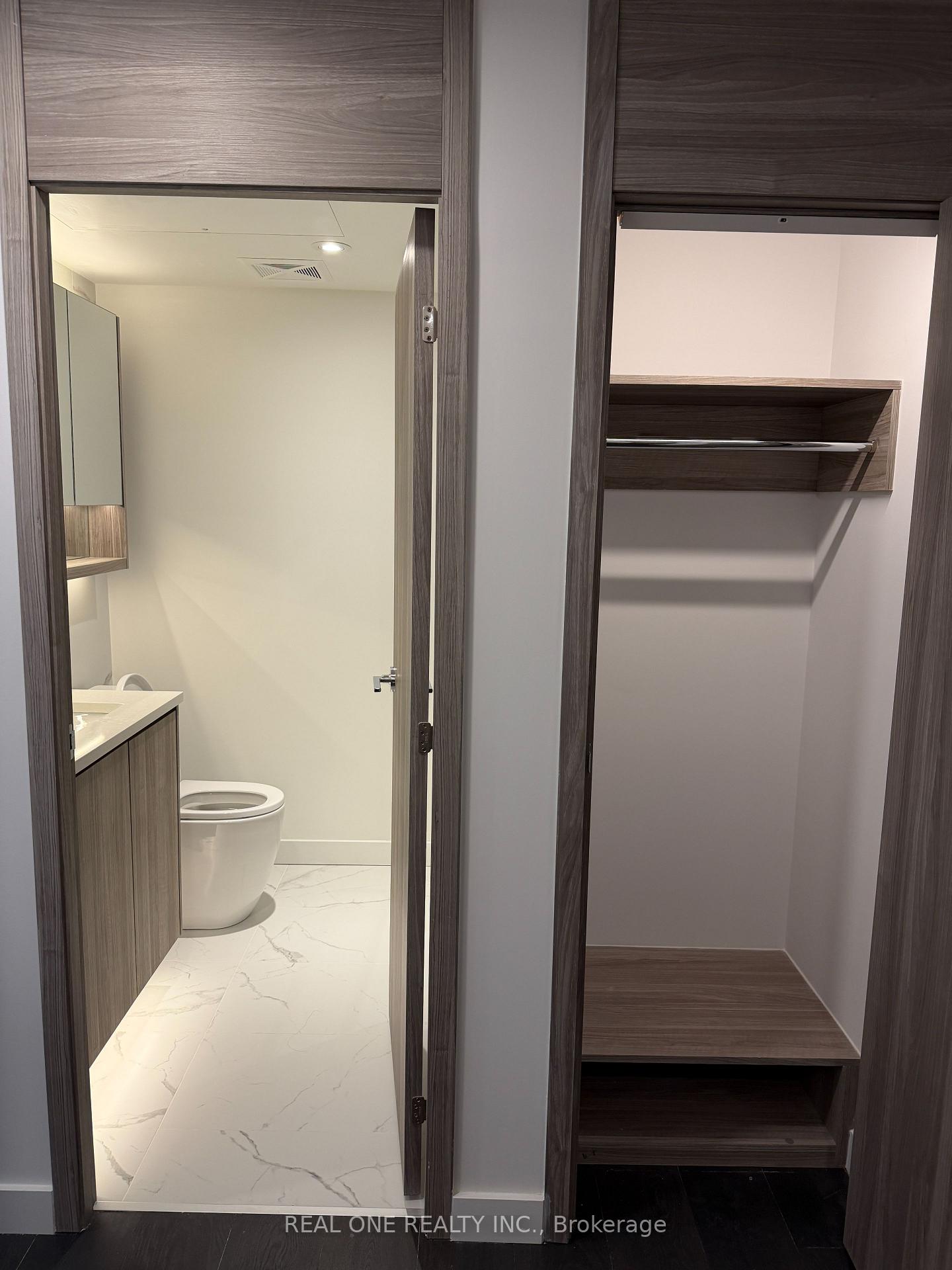 Photo 16 of Unit 2111, 75 Billes Heights, North York, Bayview Village — HOMEH