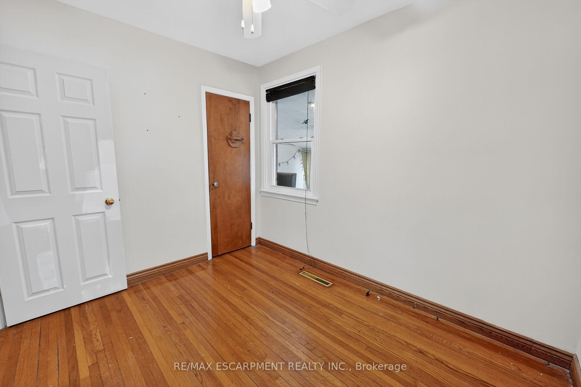 Photo 15 of 117 Stewartdale Avenue, Hamilton, Rosedale — HOMEH