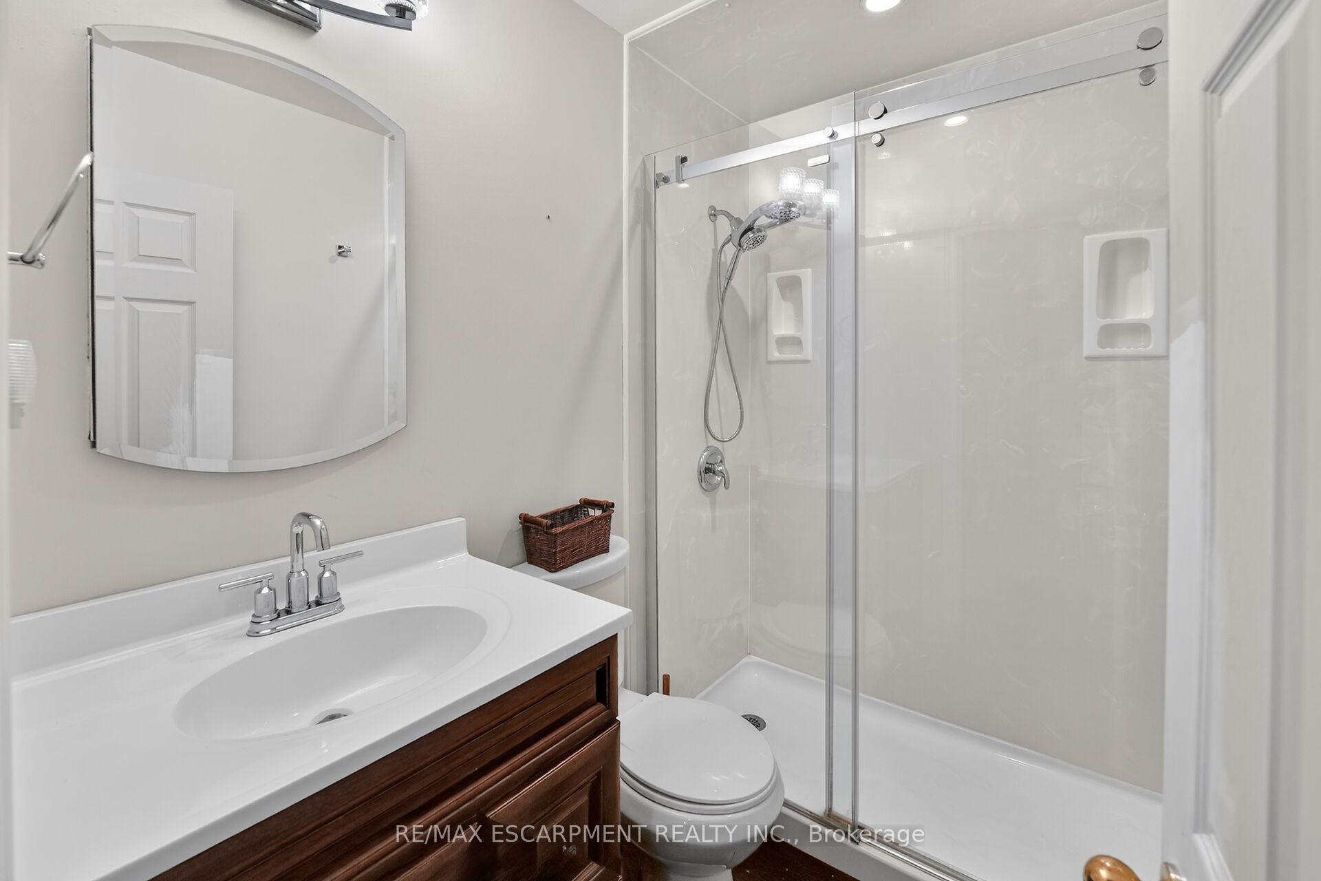 Photo 20 of 117 Stewartdale Avenue, Hamilton, Rosedale — HOMEH