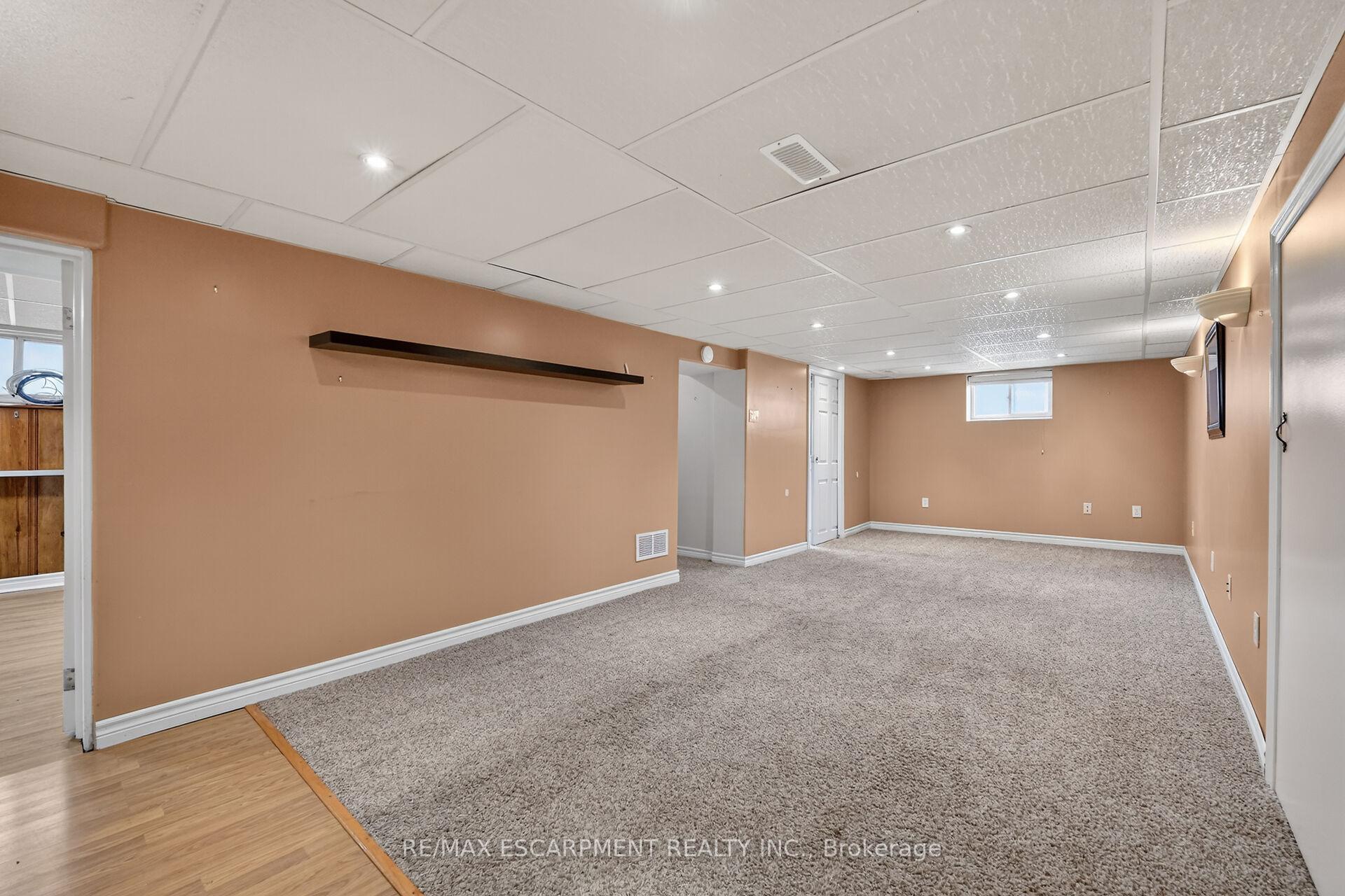 Photo 23 of 117 Stewartdale Avenue, Hamilton, Rosedale — HOMEH