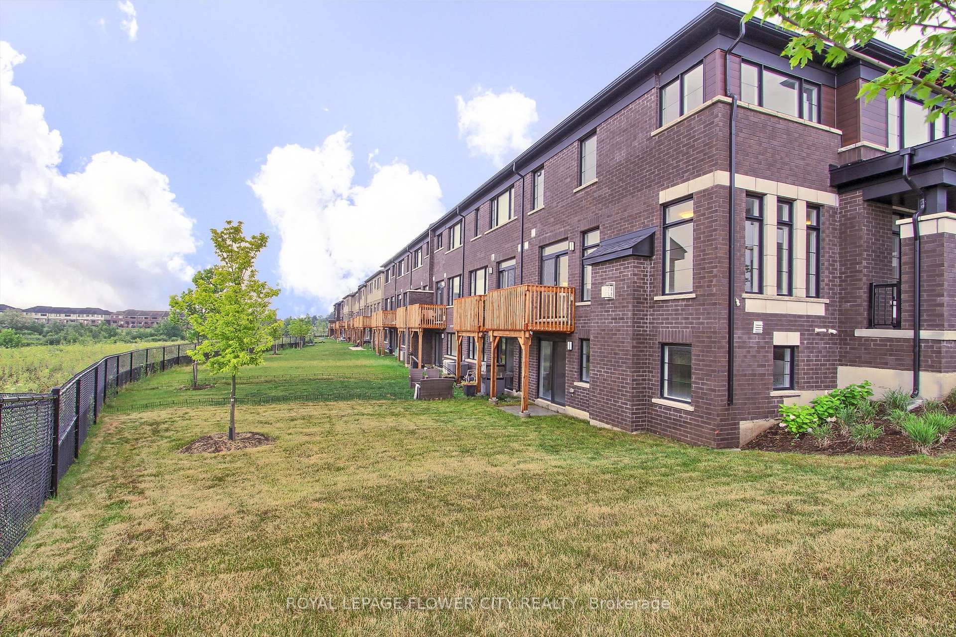 Photo 40 of Unit 1, 400 Newman Drive, Cambridge, Blair Road — HOMEH