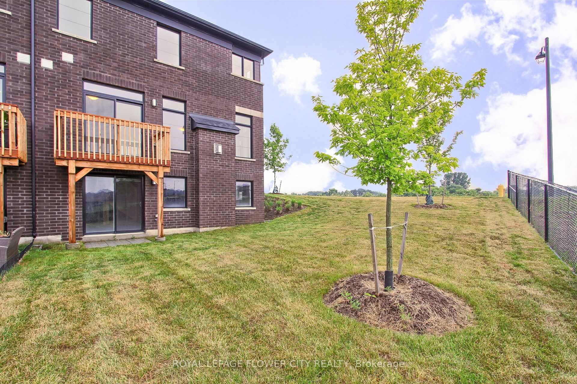 Photo 41 of Unit 1, 400 Newman Drive, Cambridge, Blair Road — HOMEH