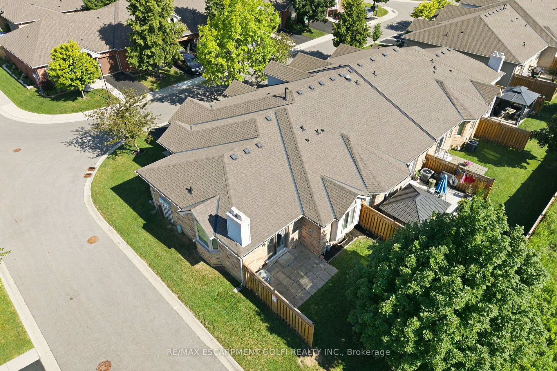 Photo 28 of 21 Cathy Drive, Hamilton, Rural Glanbrook — HOMEH