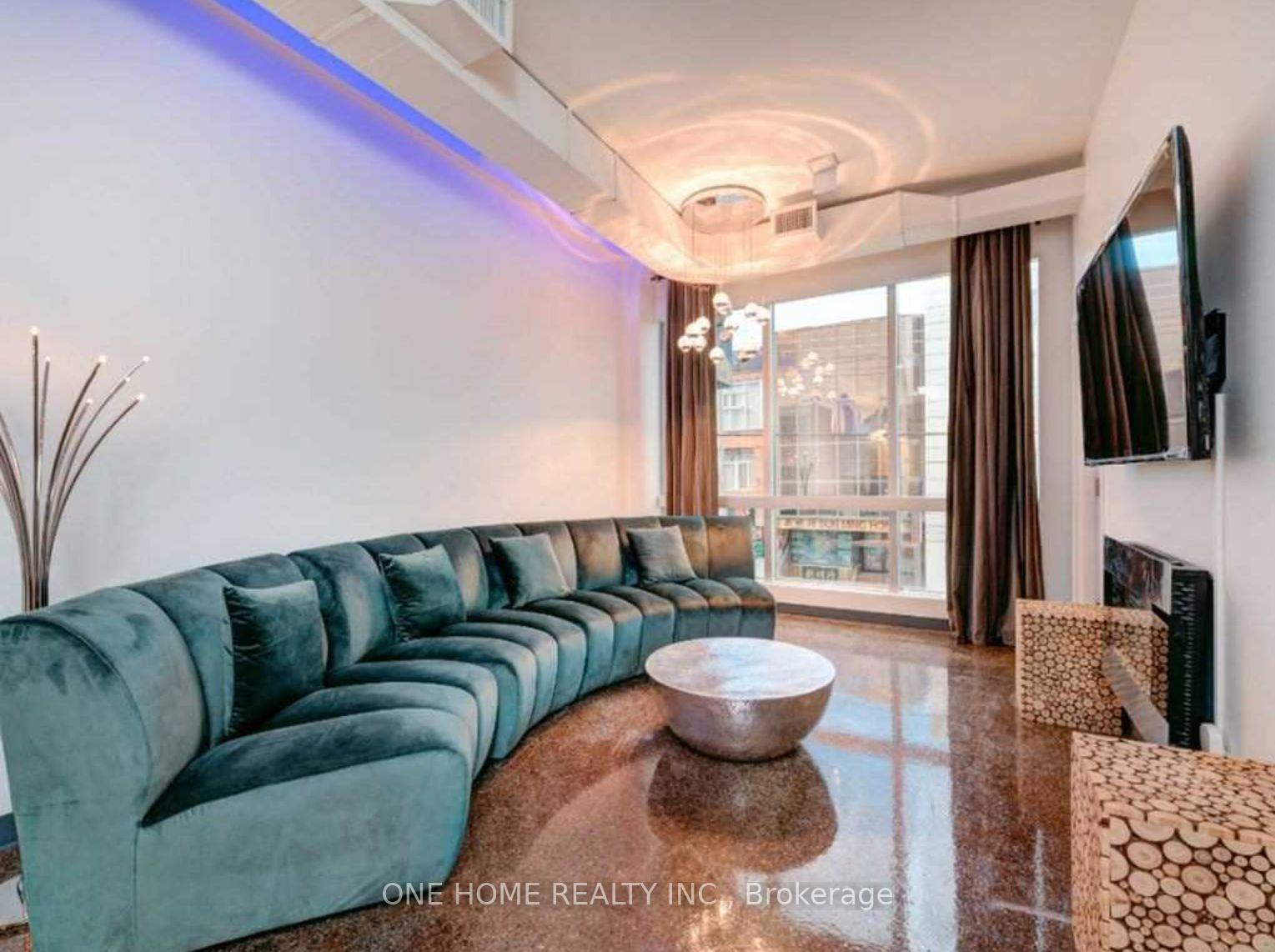 Photo 2 of Unit 201, 405 Dundas Street W, Toronto, Kensington-Chinatown — HOMEH