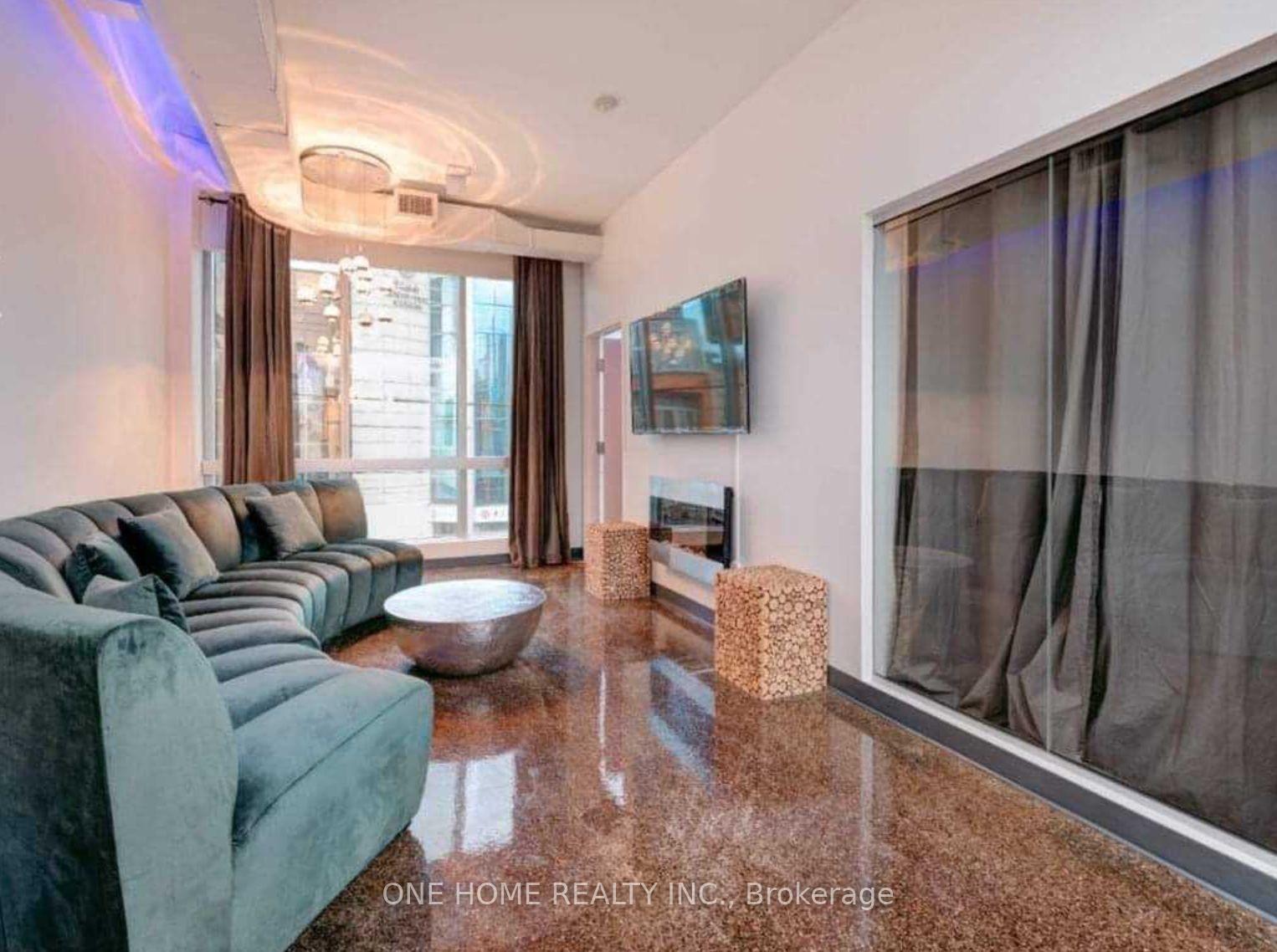 Photo 3 of Unit 201, 405 Dundas Street W, Toronto, Kensington-Chinatown — HOMEH