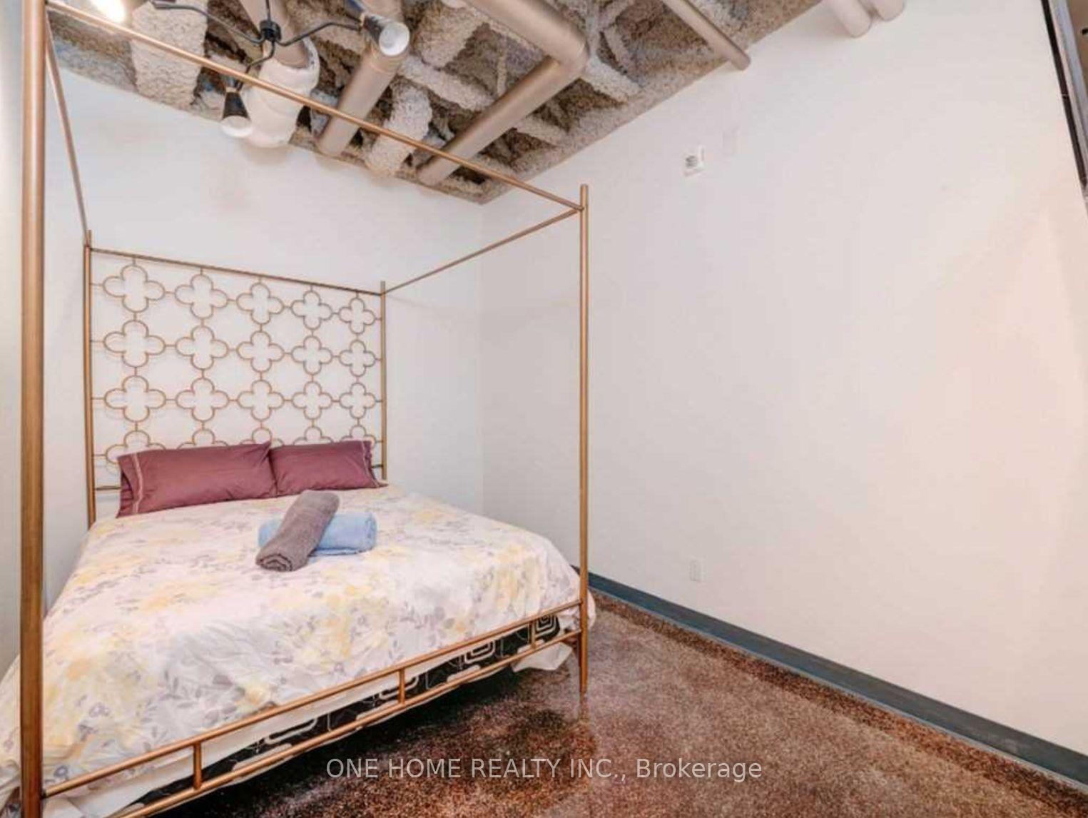 Photo 10 of Unit 201, 405 Dundas Street W, Toronto, Kensington-Chinatown — HOMEH