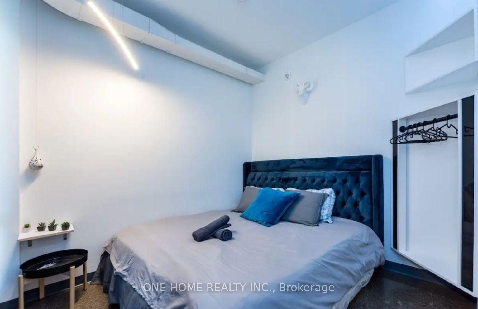 Photo 14 of Unit 201, 405 Dundas Street W, Toronto, Kensington-Chinatown — HOMEH
