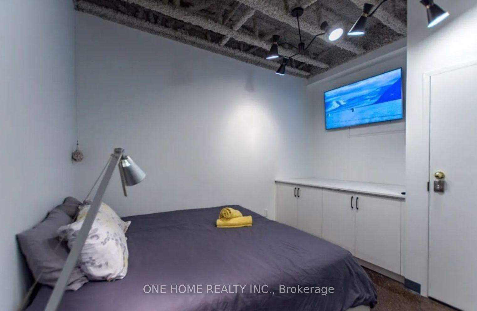 Photo 16 of Unit 201, 405 Dundas Street W, Toronto, Kensington-Chinatown — HOMEH