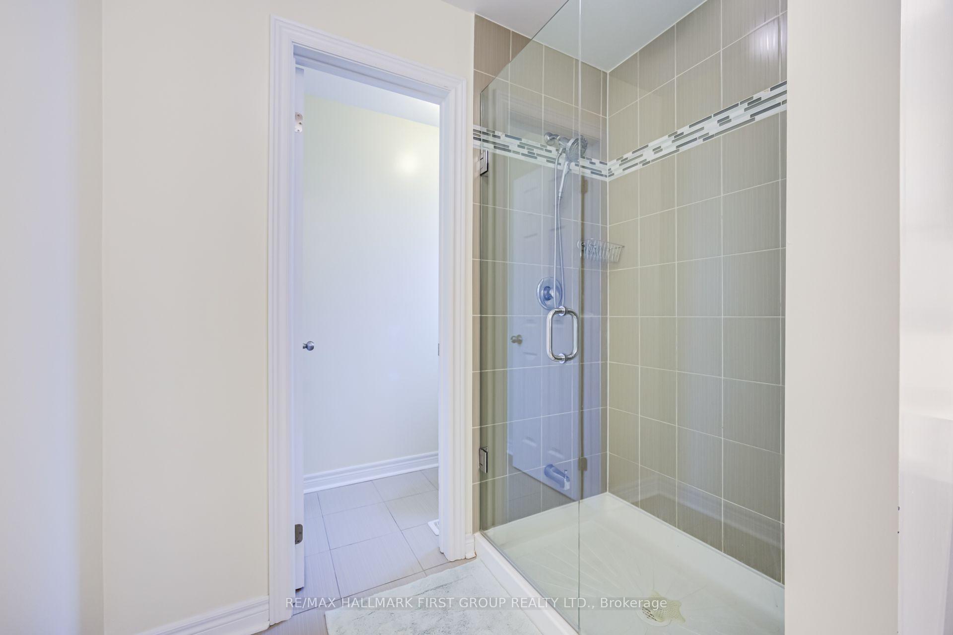 Photo 23 of 36 McCourt Drive, Ajax, South East — HOMEH