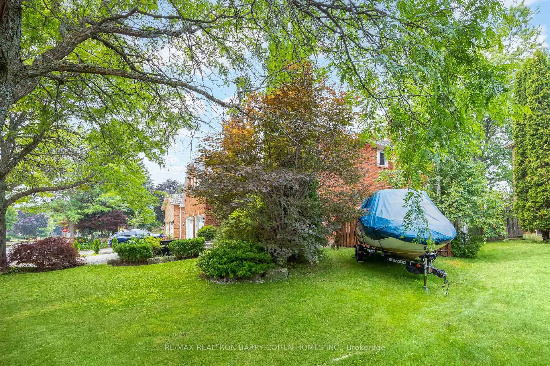 Photo 17 of 4 Hashbury Place, Markham, Thornlea — HOMEH