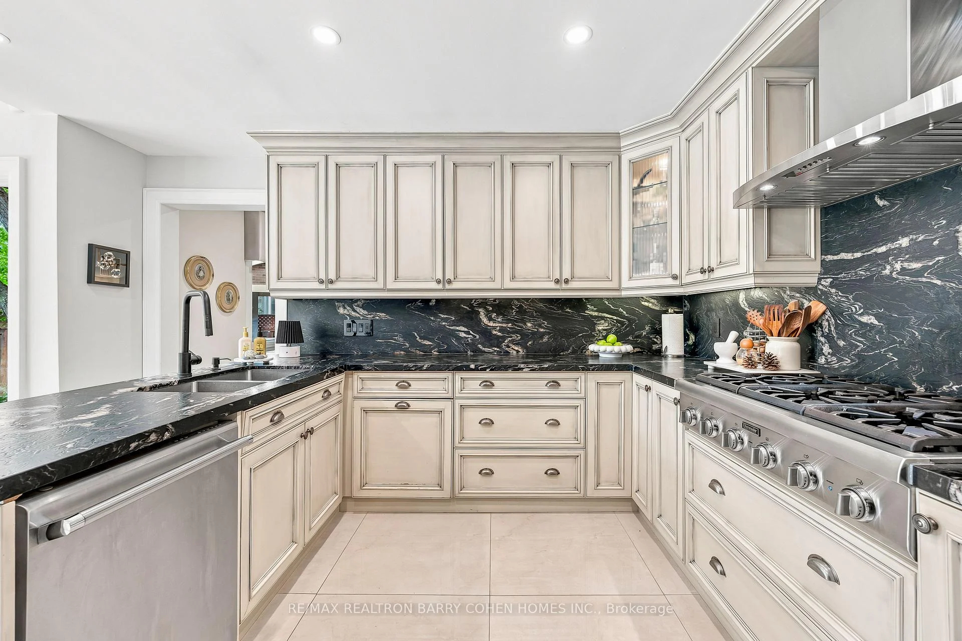 Photo 72 of 4 Hashbury Place, Markham, Thornlea — HOMEH