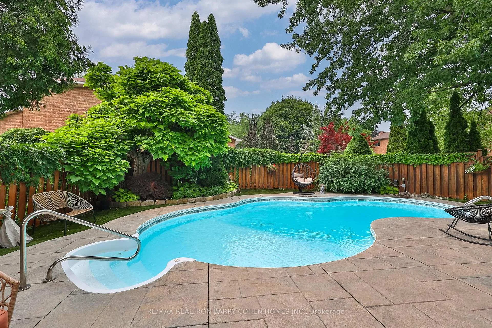 Photo 15 of 4 Hashbury Place, Markham, Thornlea — HOMEH