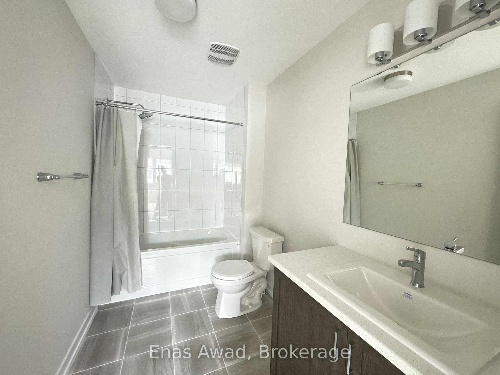 Photo 19 of 520 Oldenburg Avenue, Ottawa, Btwn Franktown Rd. & Fallowfield Rd. — HOMEH