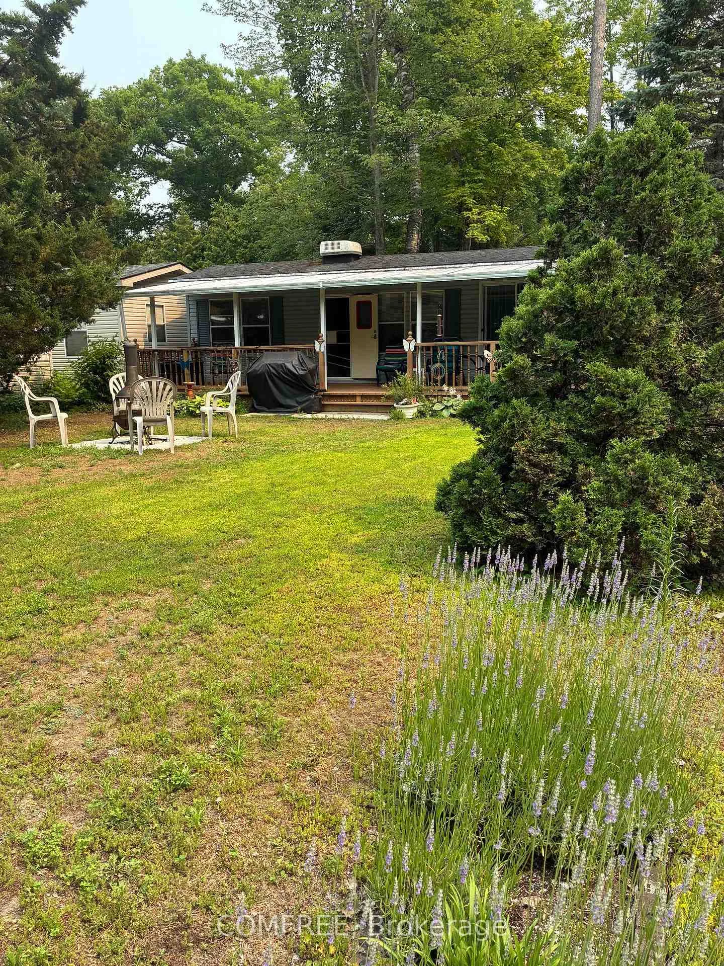 Photo 4 of Unit 82, 85 Theme Park Drive, Wasaga Beach — HOMEH