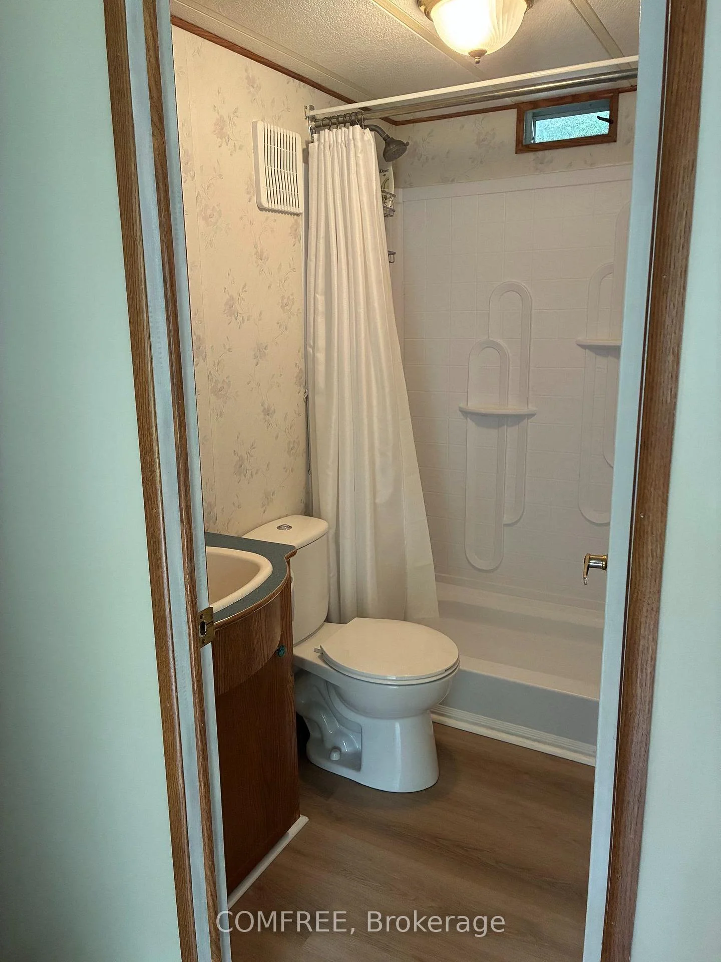 Photo 10 of Unit 82, 85 Theme Park Drive, Wasaga Beach — HOMEH