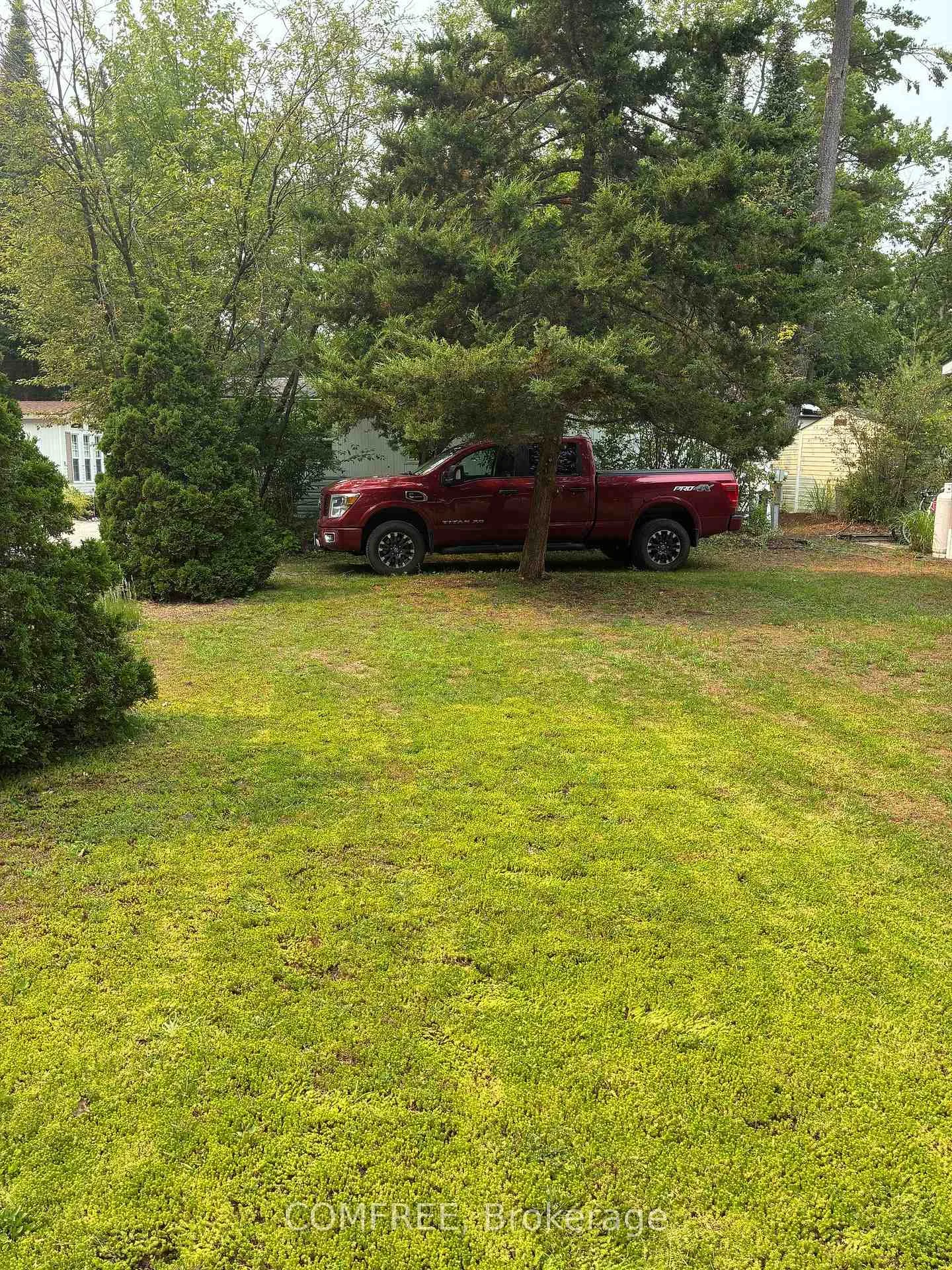 Photo 61 of Unit 82, 85 Theme Park Drive, Wasaga Beach — HOMEH