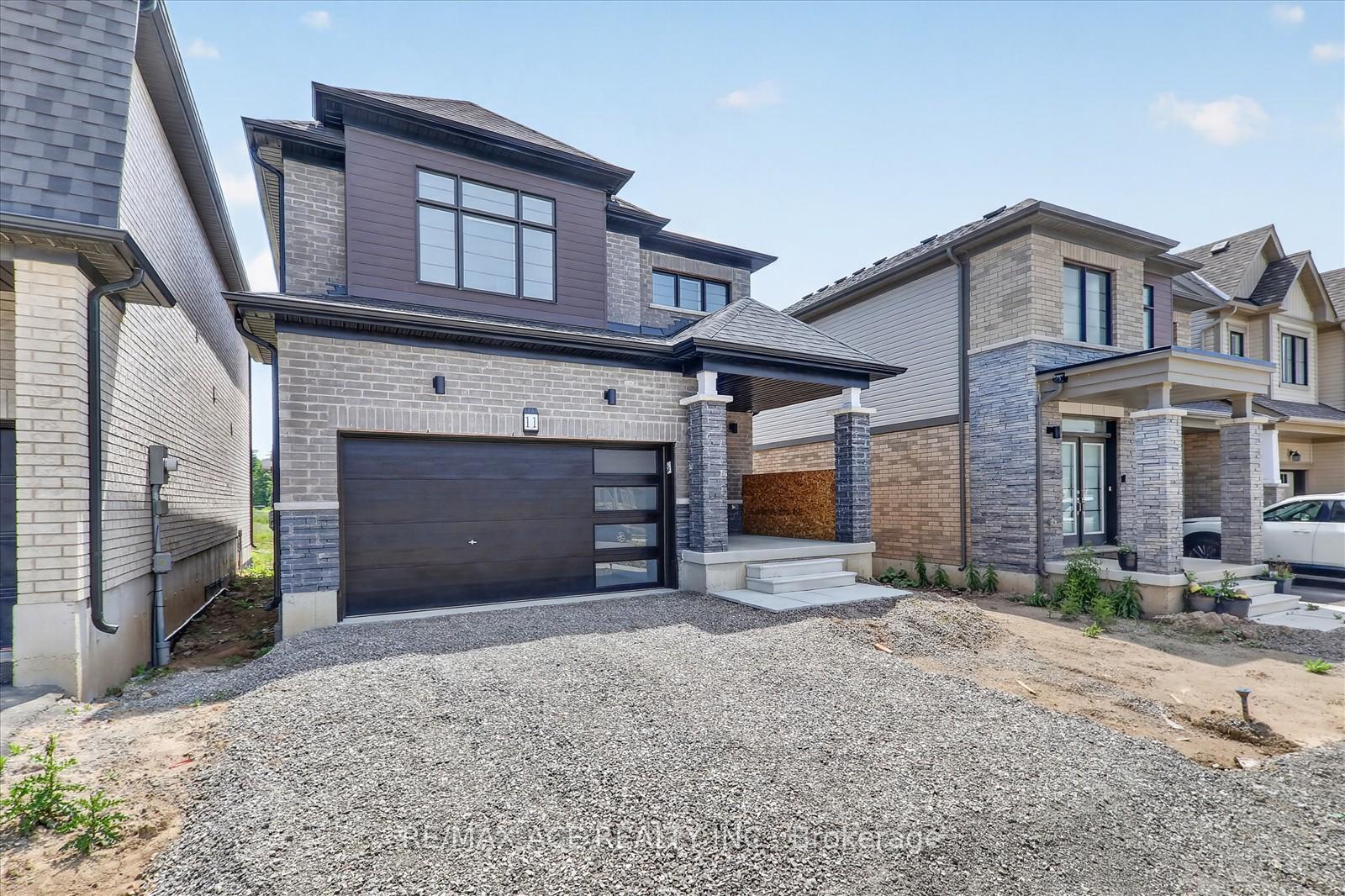 Photo 2 of 11 Stanley Avenue, Haldimand — HOMEH