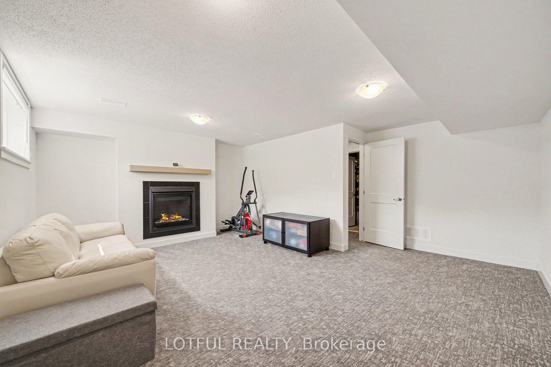 Photo 19 of 56 Heirloom Street, Ottawa, Riverside South/Gloucester Glen — HOMEH