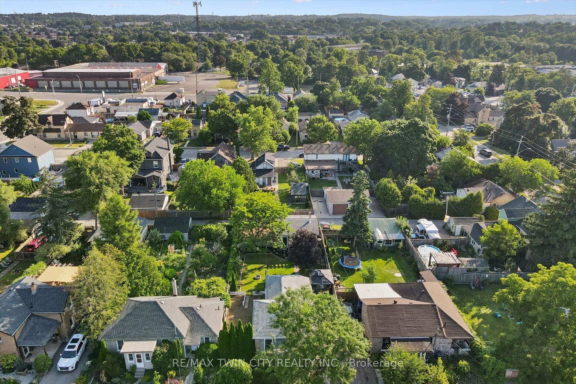 Photo 20 of 11 Brook Street, Cambridge, East Galt — HOMEH