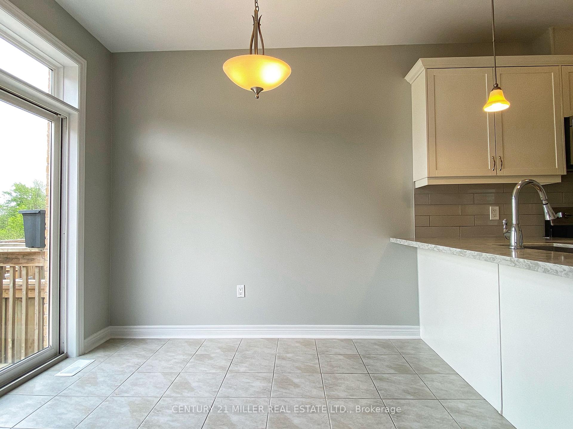 Photo 12 of 67 Summerberry Way, Hamilton, Sheldon — HOMEH