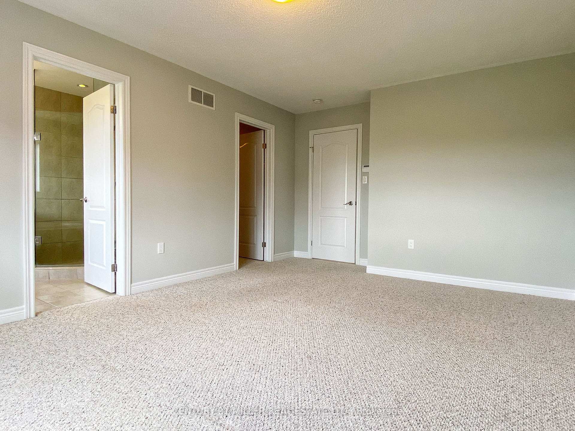 Photo 16 of 67 Summerberry Way, Hamilton, Sheldon — HOMEH
