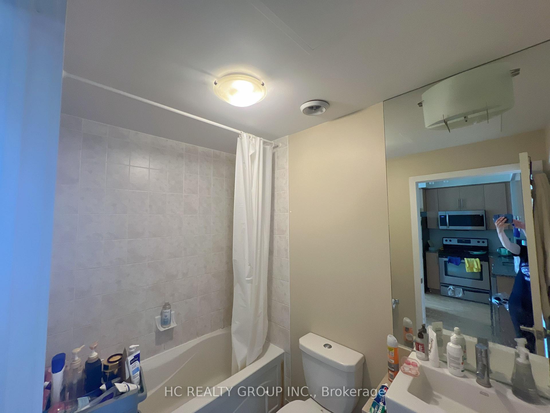 Photo 5 of Unit 1903, 55 Bremner Boulevard, Toronto, Waterfront Communities — HOMEH