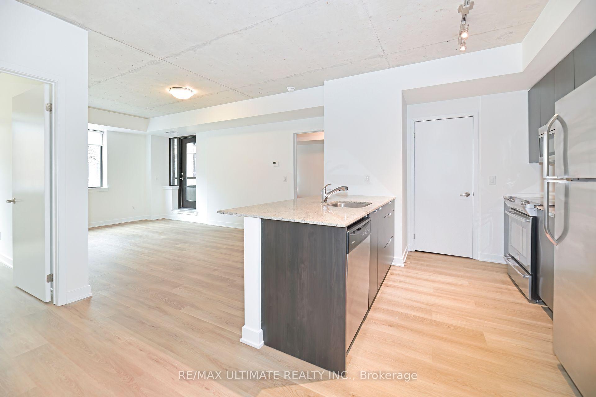 Photo 6 of Unit 306, 400 Wellington Street W, Toronto, Waterfront Communities — HOMEH