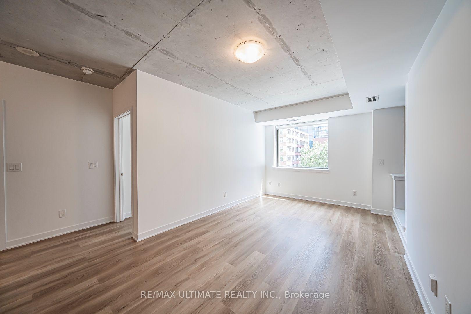 Photo 11 of Unit 306, 400 Wellington Street W, Toronto, Waterfront Communities — HOMEH