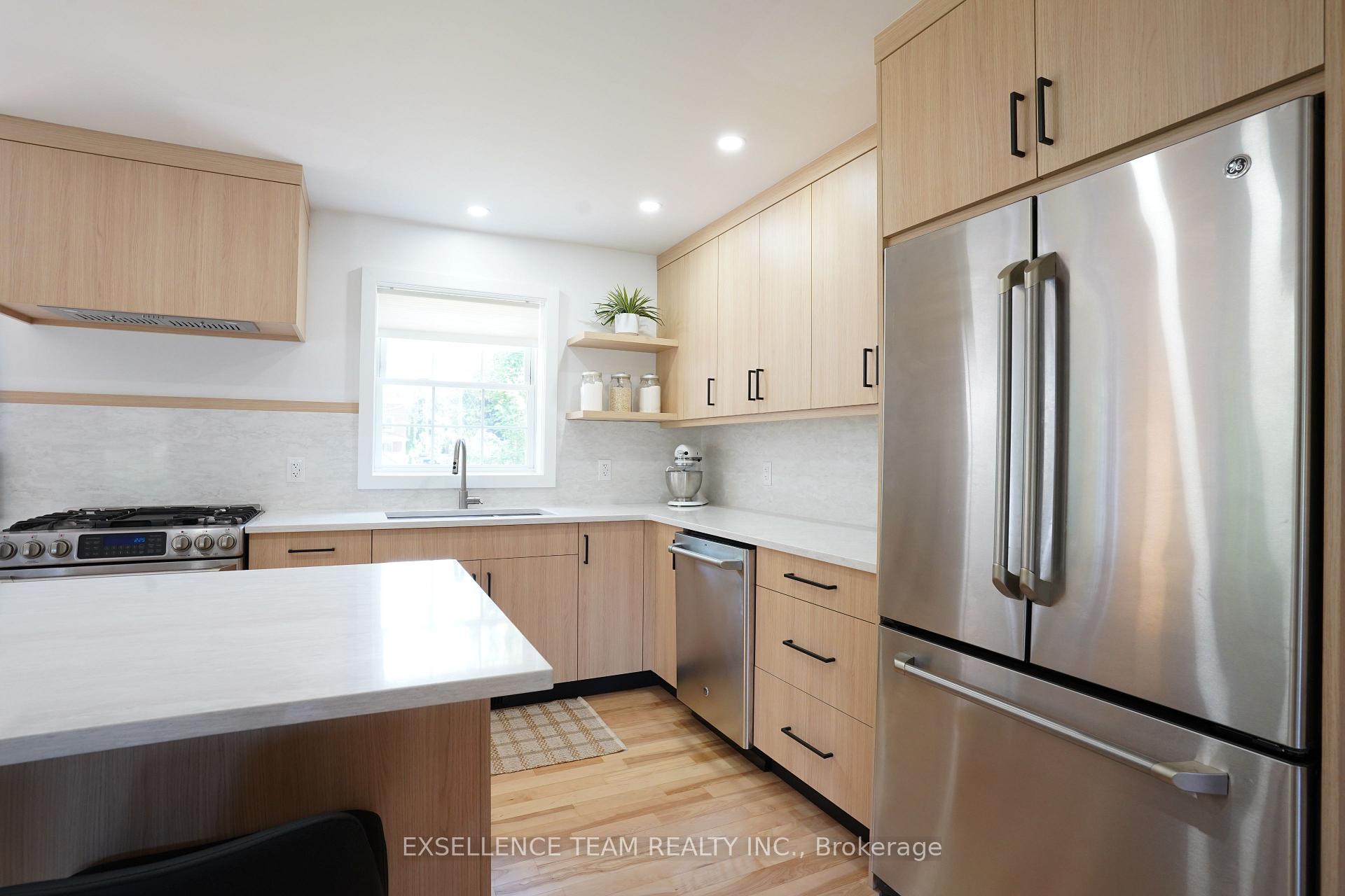 Photo 10 of 16 Monk Street, South Glengarry, Lancaster — HOMEH