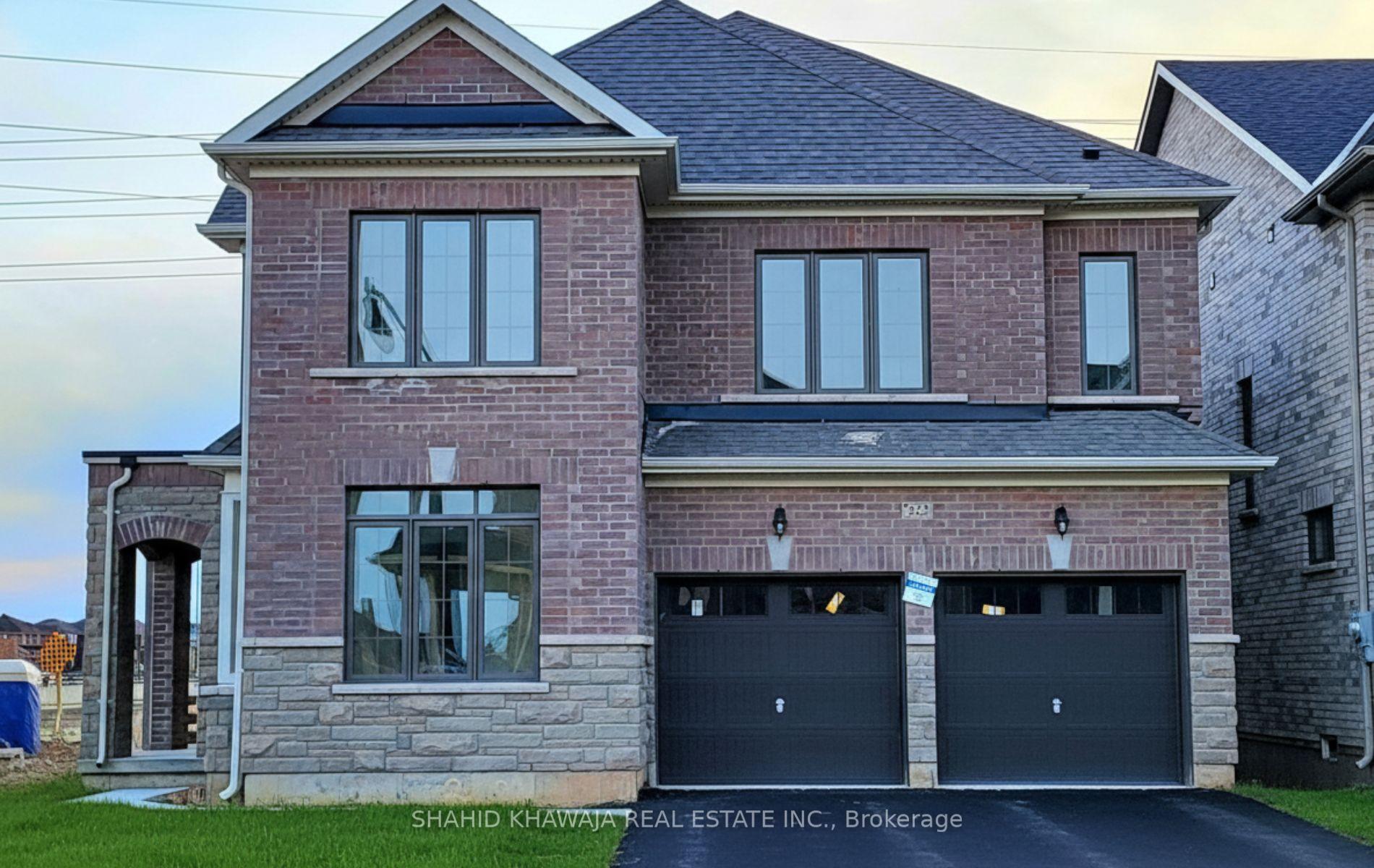 Photo 3 of 322 Valleyway Drive, Brampton, Credit Valley — HOMEH