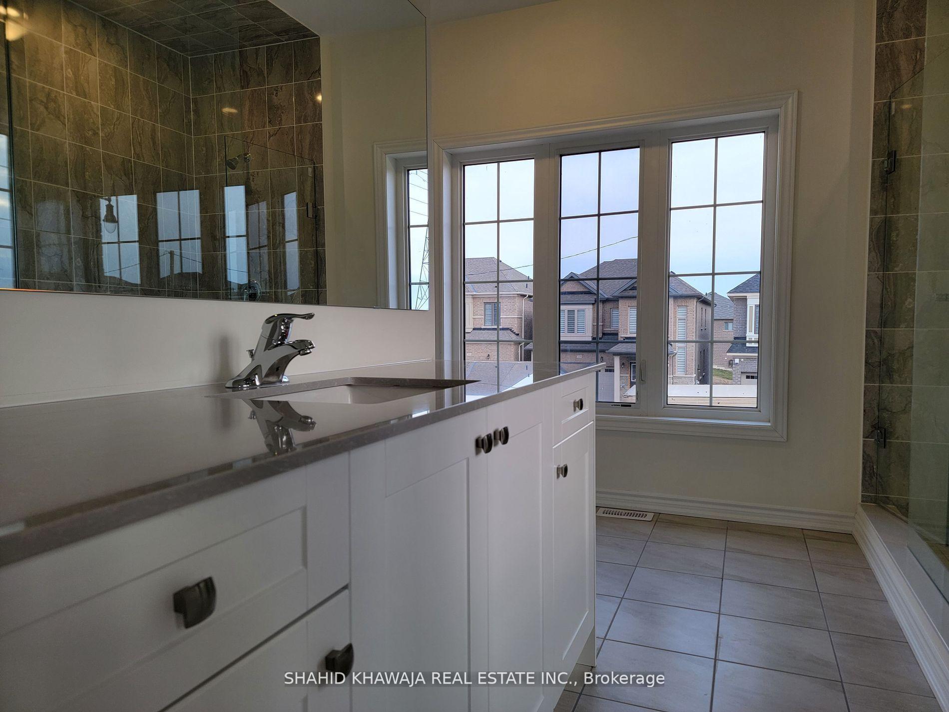 Photo 26 of 322 Valleyway Drive, Brampton, Credit Valley — HOMEH