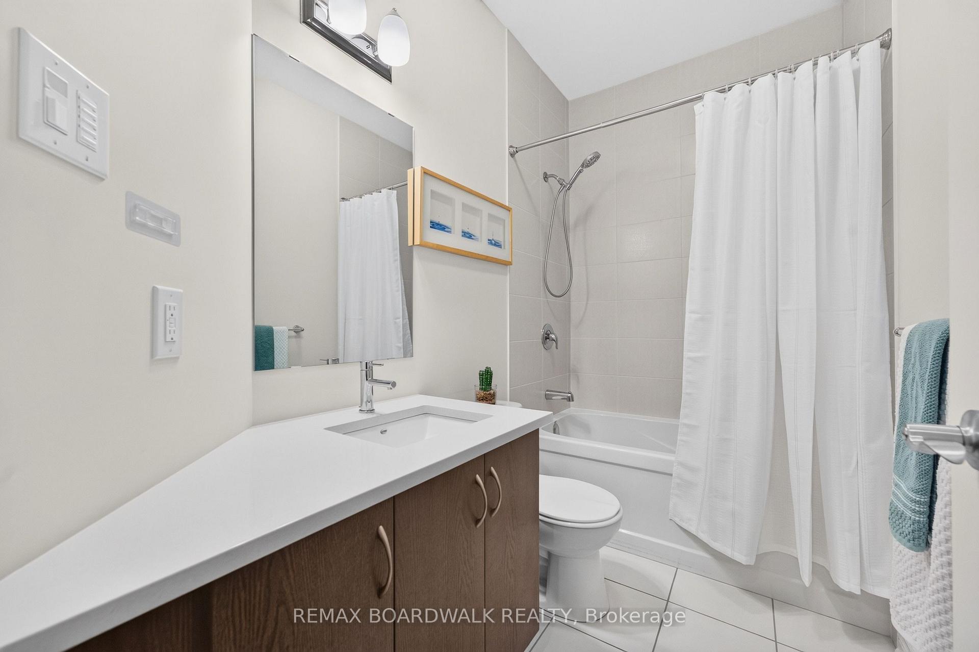 Photo 8 of 522 Ace Street, Ottawa, Kanata - Emerald Meadows/Trailwest — HOMEH