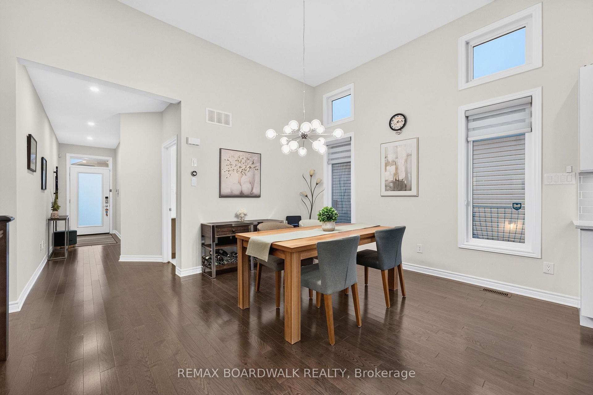 Photo 10 of 522 Ace Street, Ottawa, Kanata - Emerald Meadows/Trailwest — HOMEH