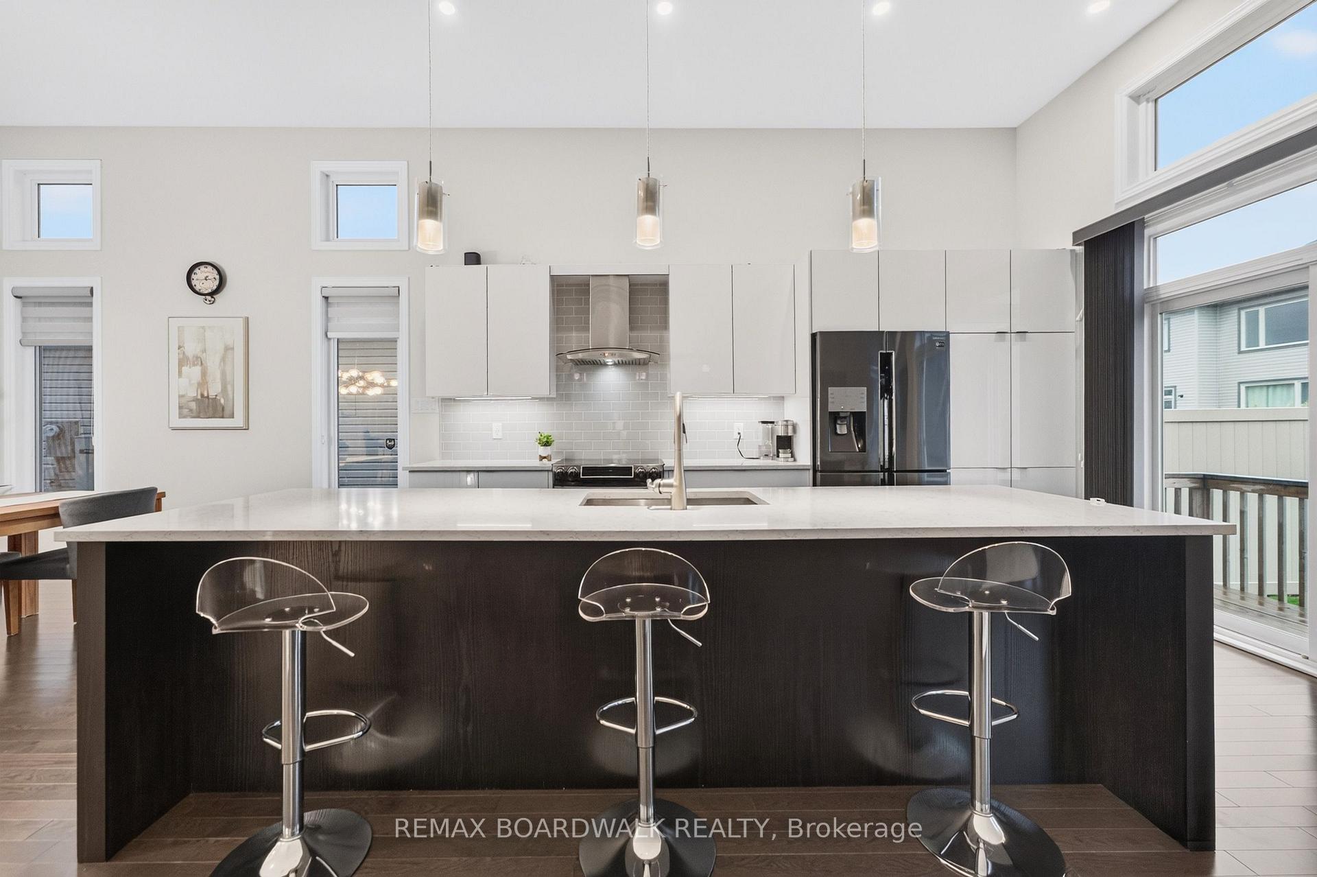 Photo 21 of 522 Ace Street, Ottawa, Kanata - Emerald Meadows/Trailwest — HOMEH
