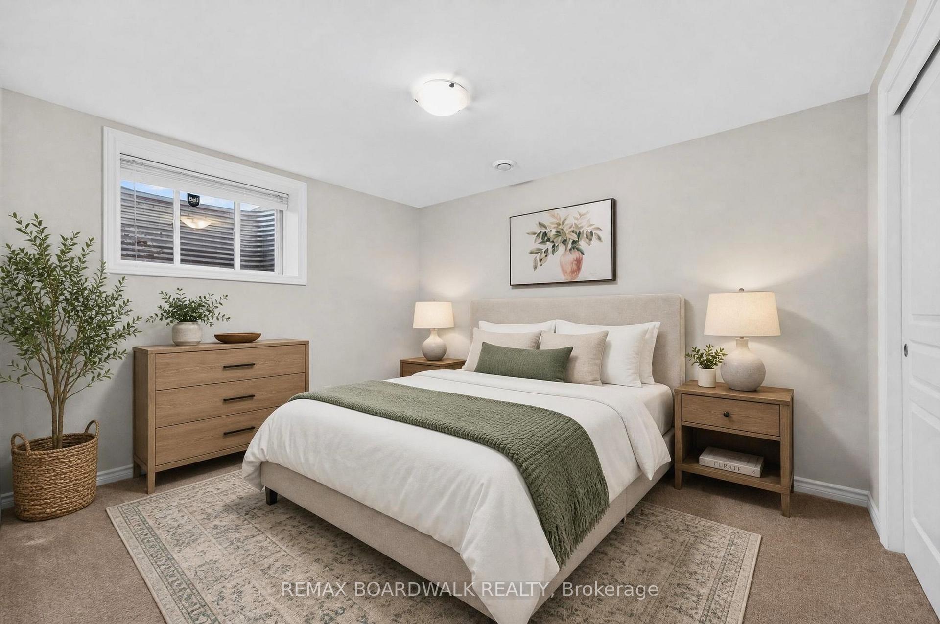 Photo 30 of 522 Ace Street, Ottawa, Kanata - Emerald Meadows/Trailwest — HOMEH