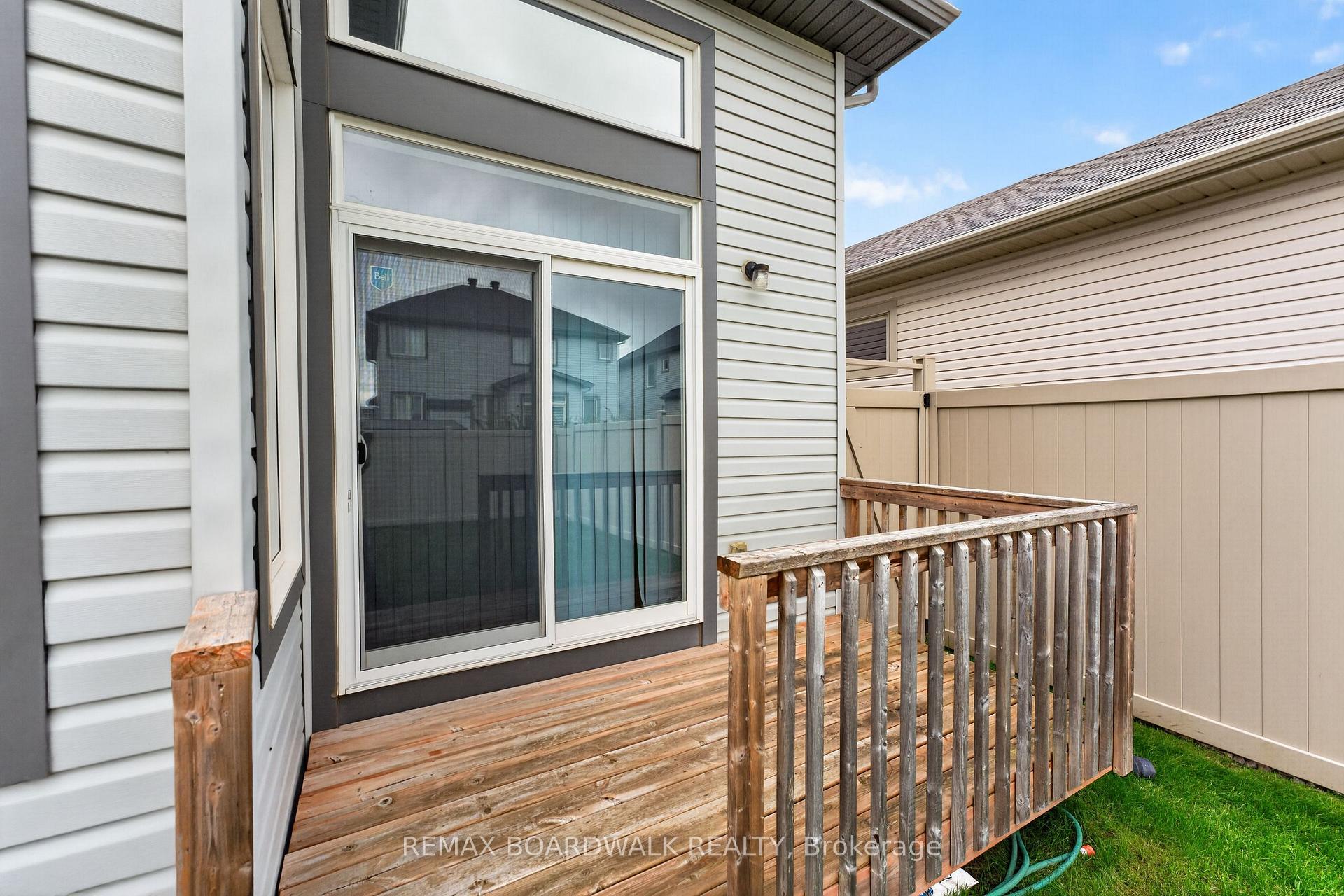 Photo 39 of 522 Ace Street, Ottawa, Kanata - Emerald Meadows/Trailwest — HOMEH