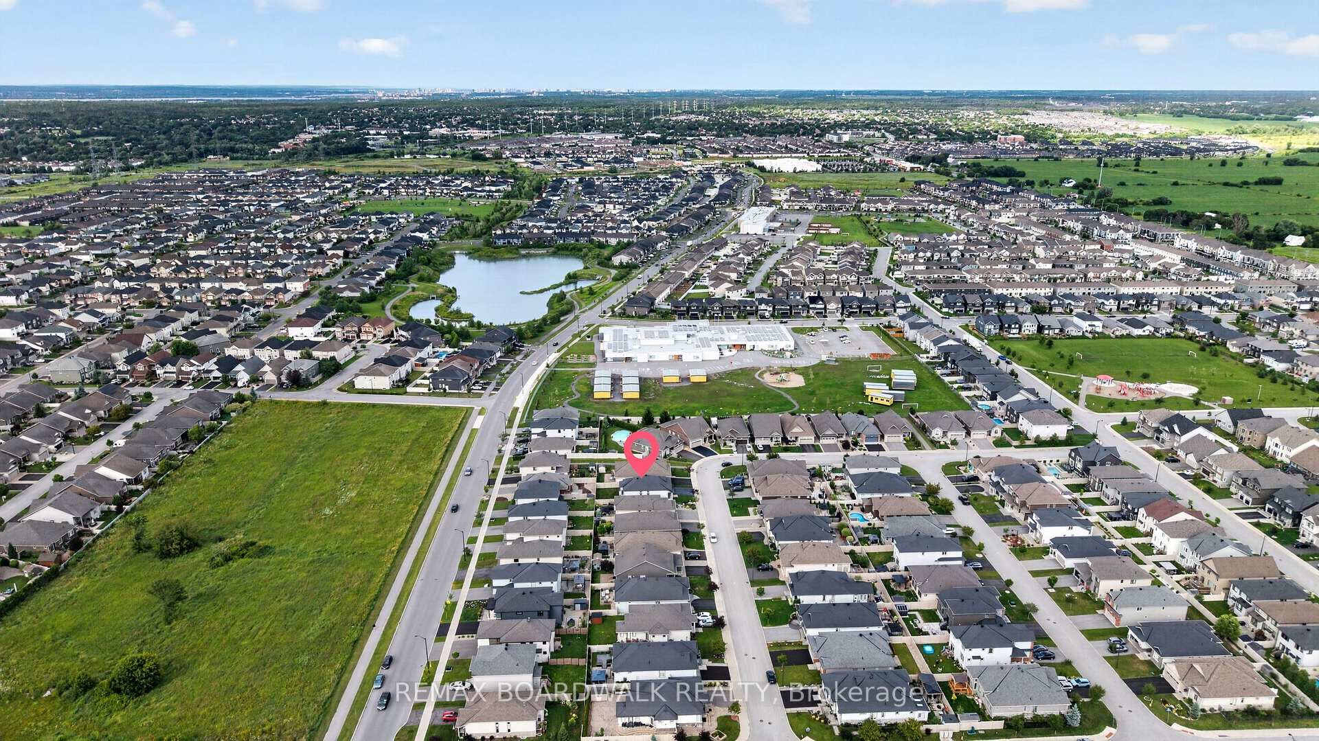 Photo 40 of 522 Ace Street, Ottawa, Kanata - Emerald Meadows/Trailwest — HOMEH