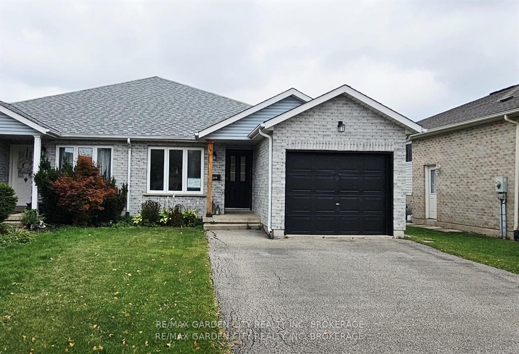 Photo 2 of 244 Autumn Crescent, Welland, West Welland — HOMEH