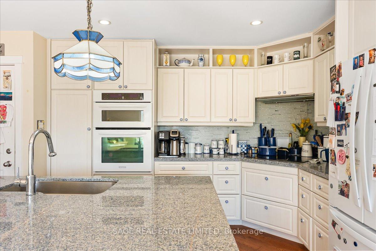 Photo 13 of 27 Kathrose Drive, North York, Pleasant View — HOMEH